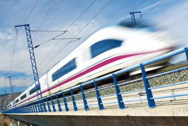 Granada por libre en tren de alta velocidad