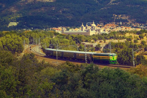 Excursión a El Escorial en el tren de Felipe II